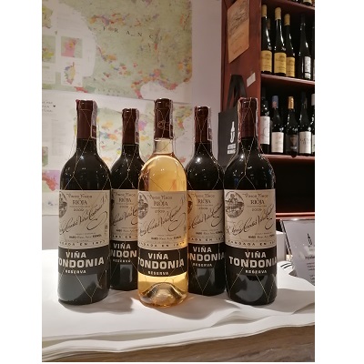 Vina Tondonia - Lopez de Heredia Vina Tondonia Blanco Reserva 2009 + 4 x reserva Tinto 2011